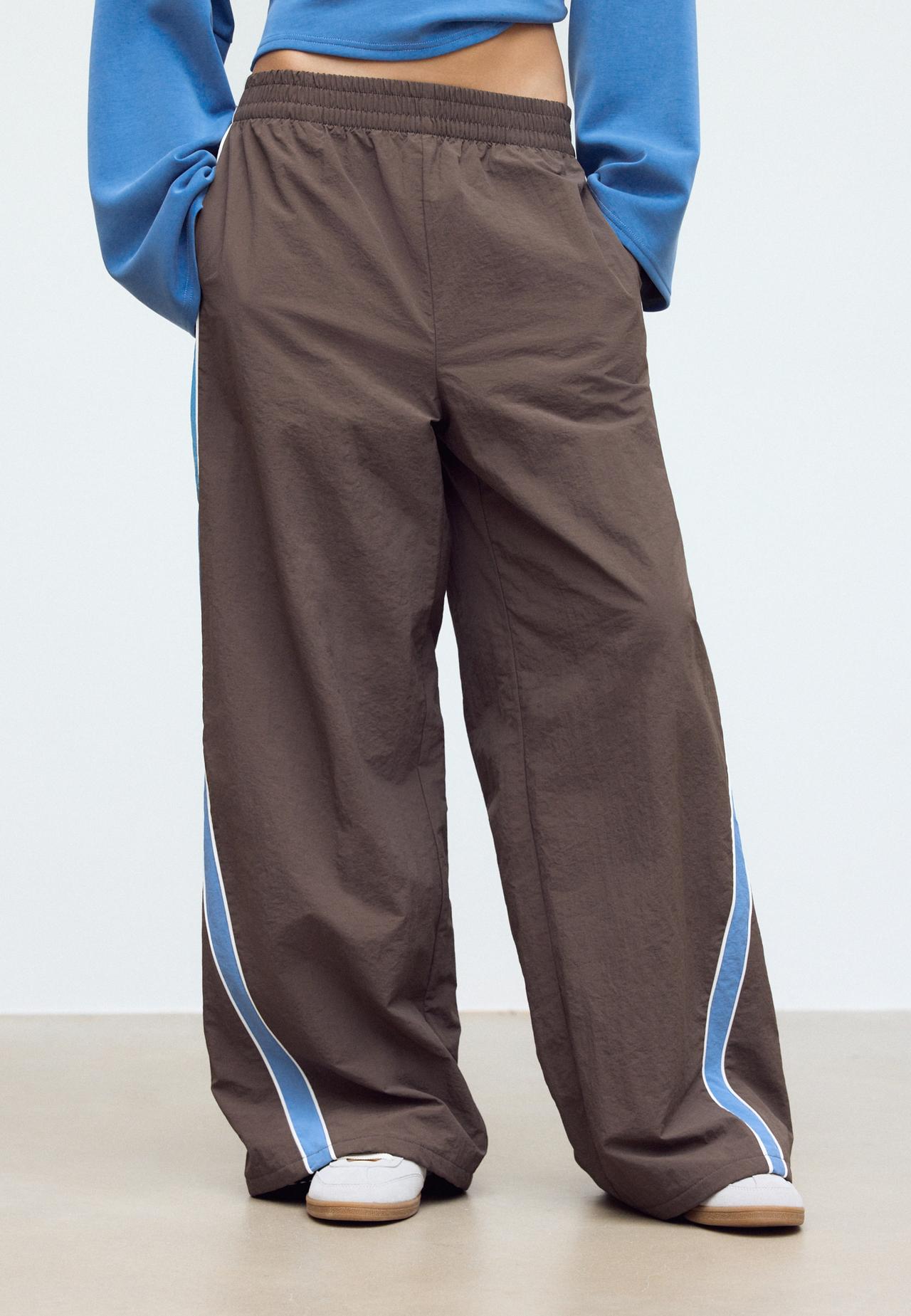 Technical fleece trousers — Brown