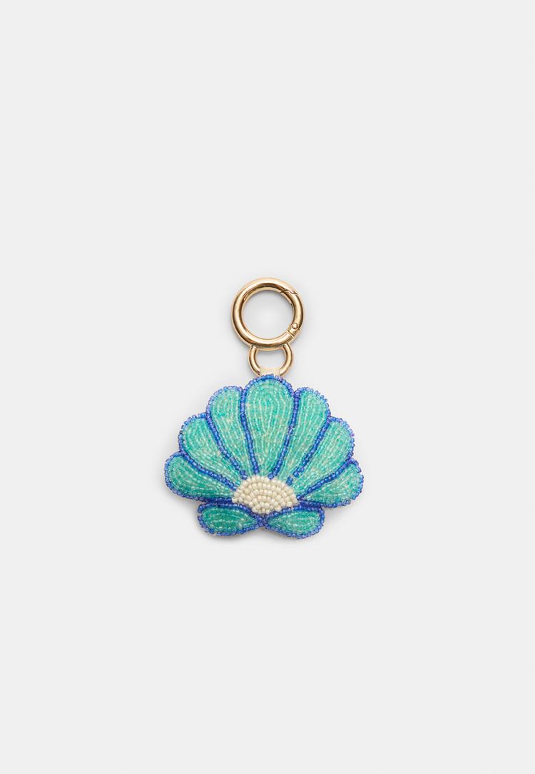 llavero charm concha