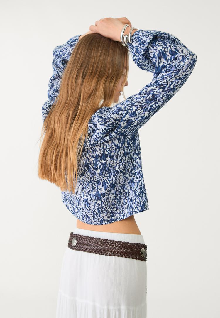 blusa fluida estampada