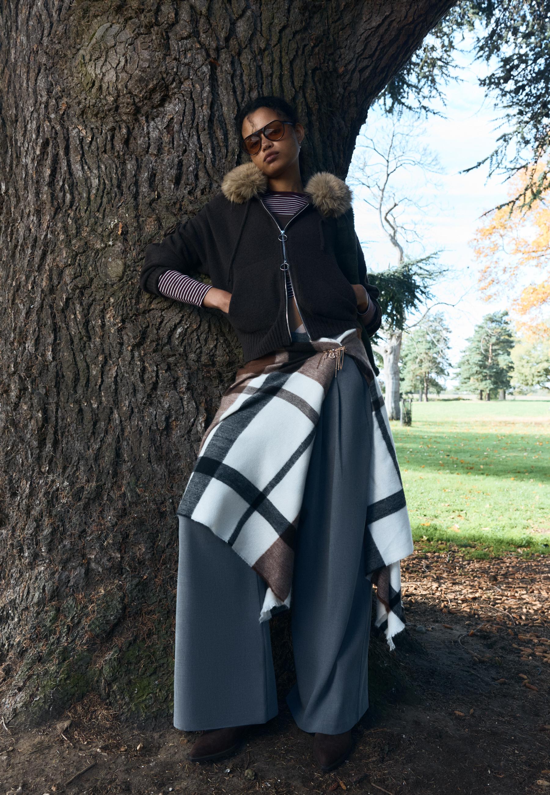 Checked scarf — Ecru