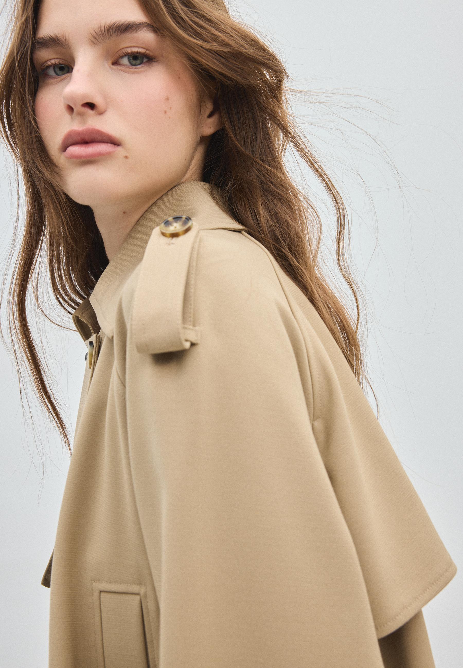 Short fluid trench coat — Khaki