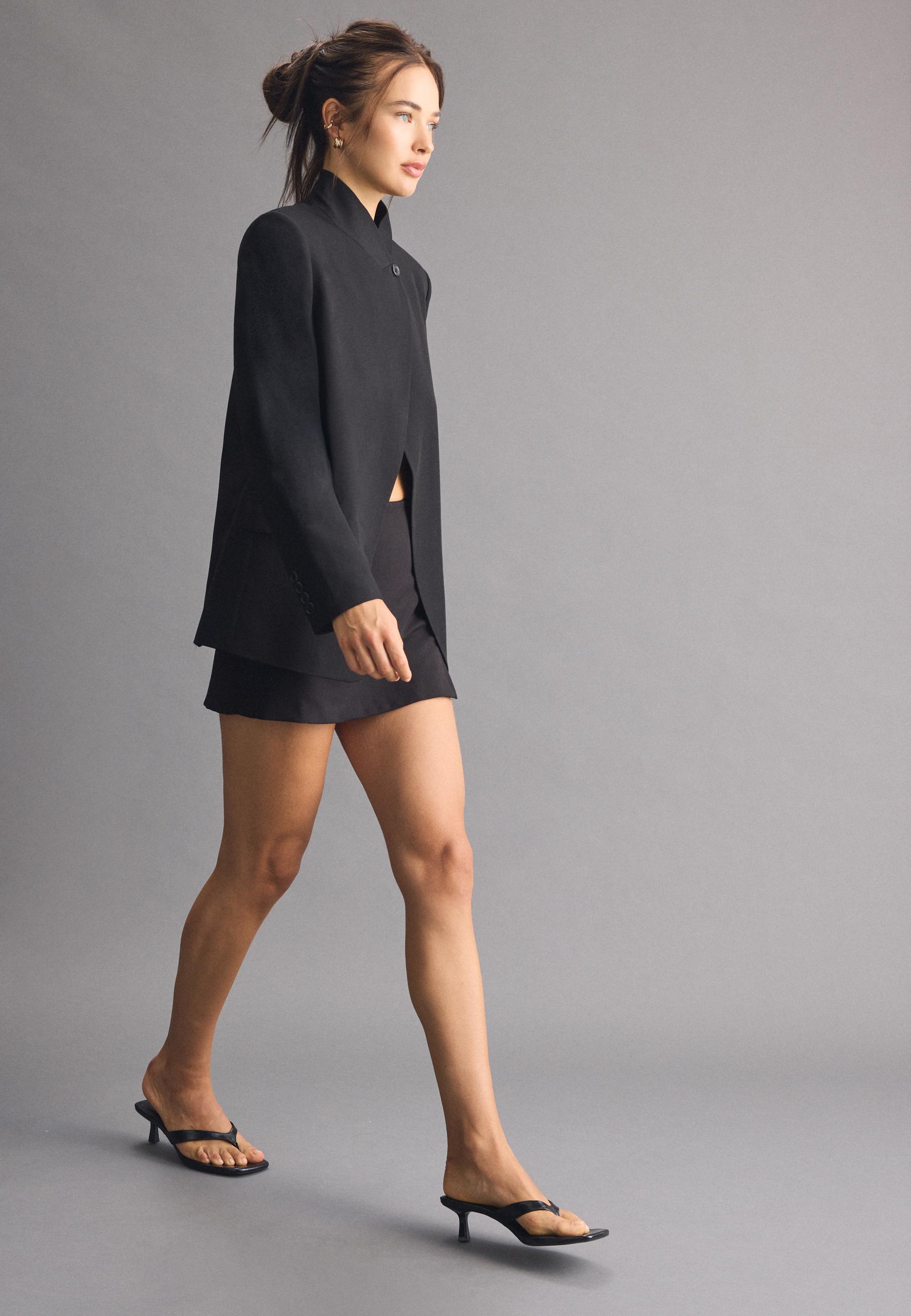 Side split skort — Black