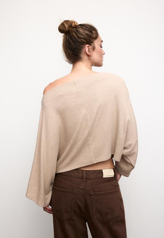 Stradivarius Boat Neck Cape Top Stone S