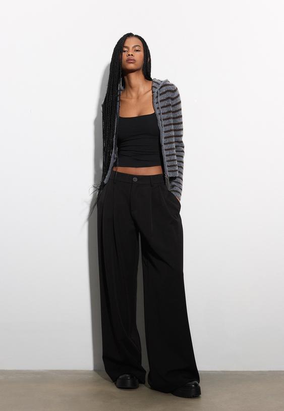 Stradivarius Débardeur À Larges Bretelles Noir Xl