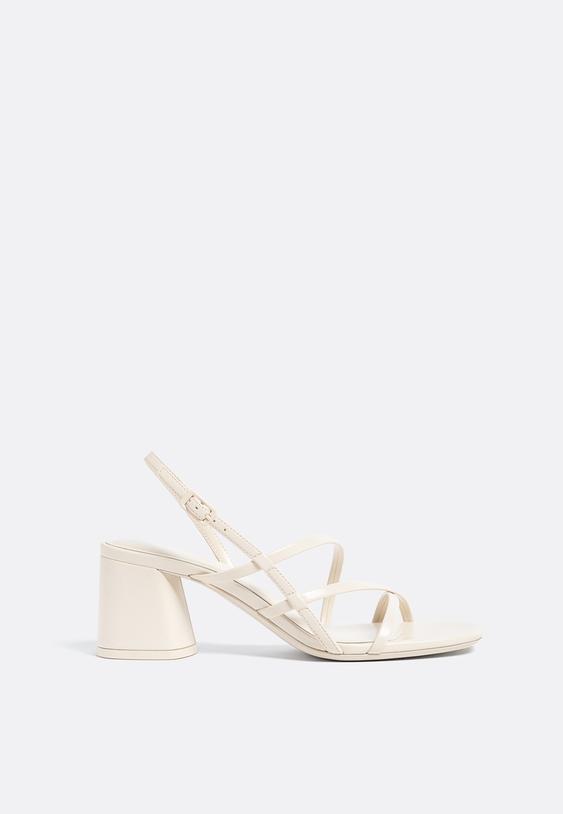 sandales a talon large avec brides