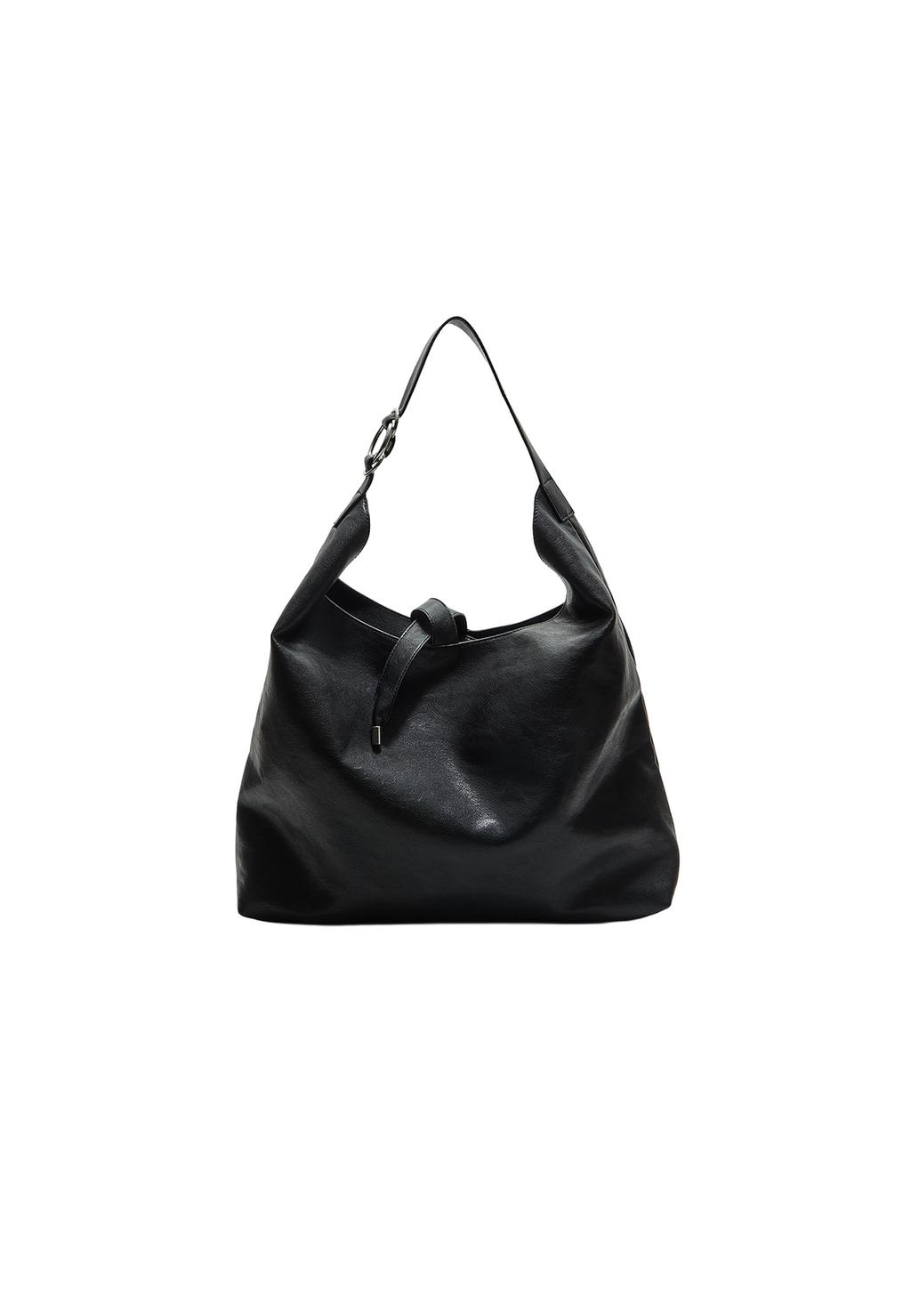 Shoulder bag with ring details