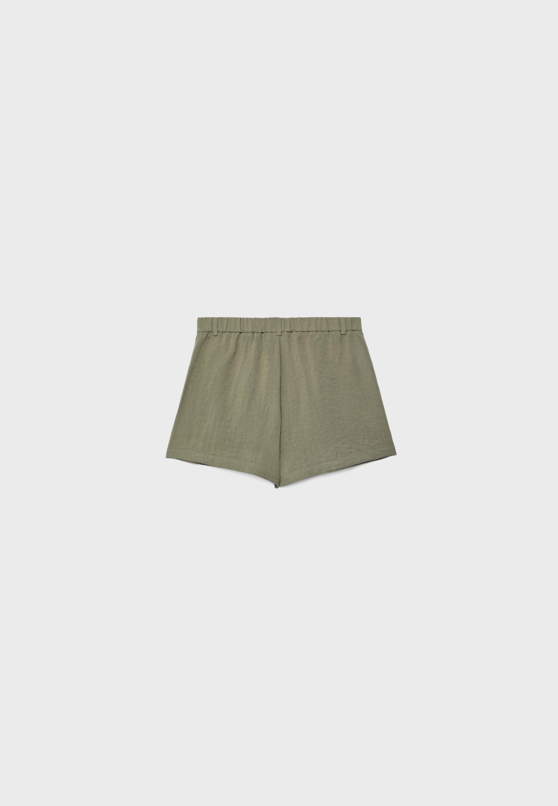 Smart rustic shorts