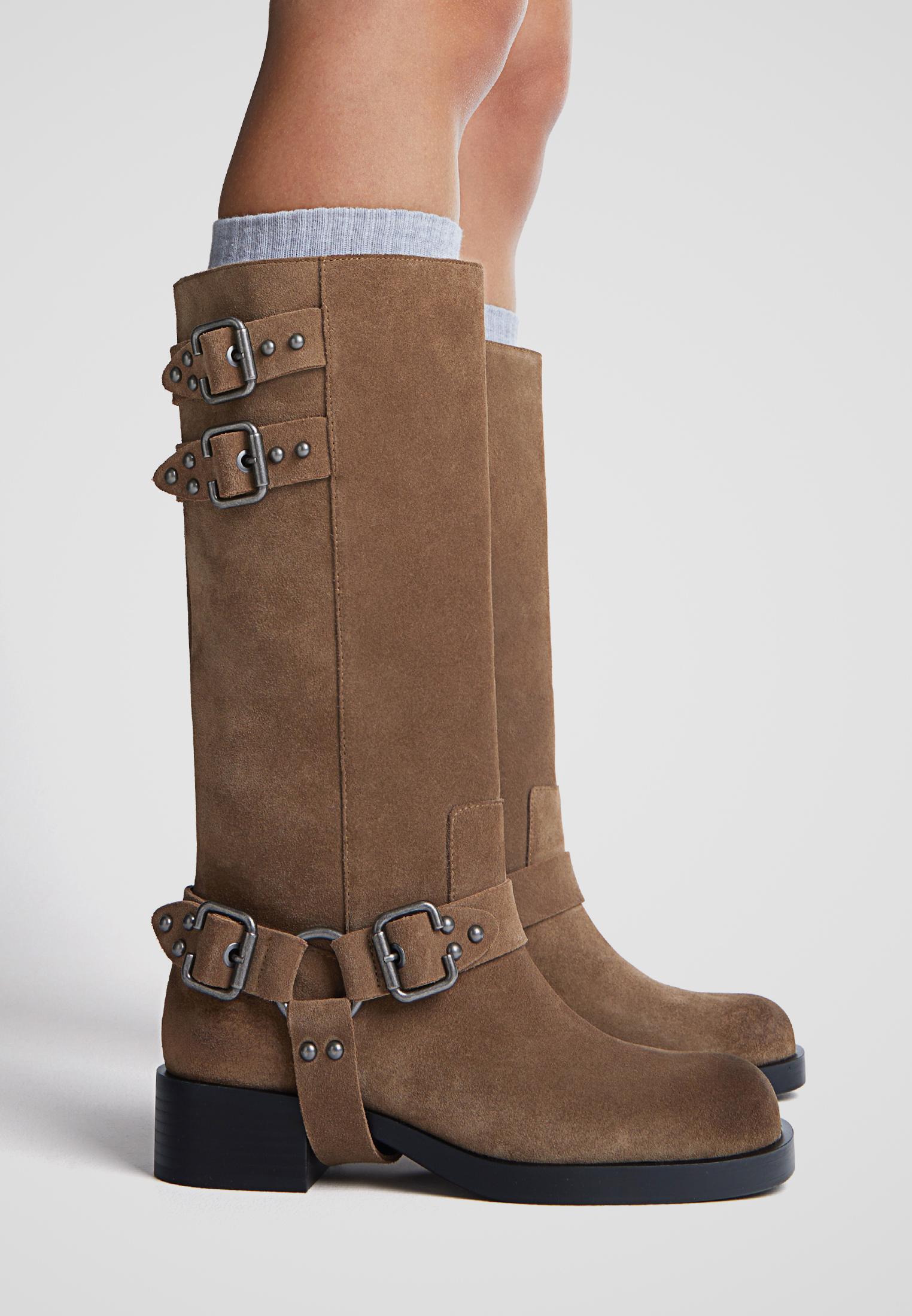 Botas planas biker hebillas piel