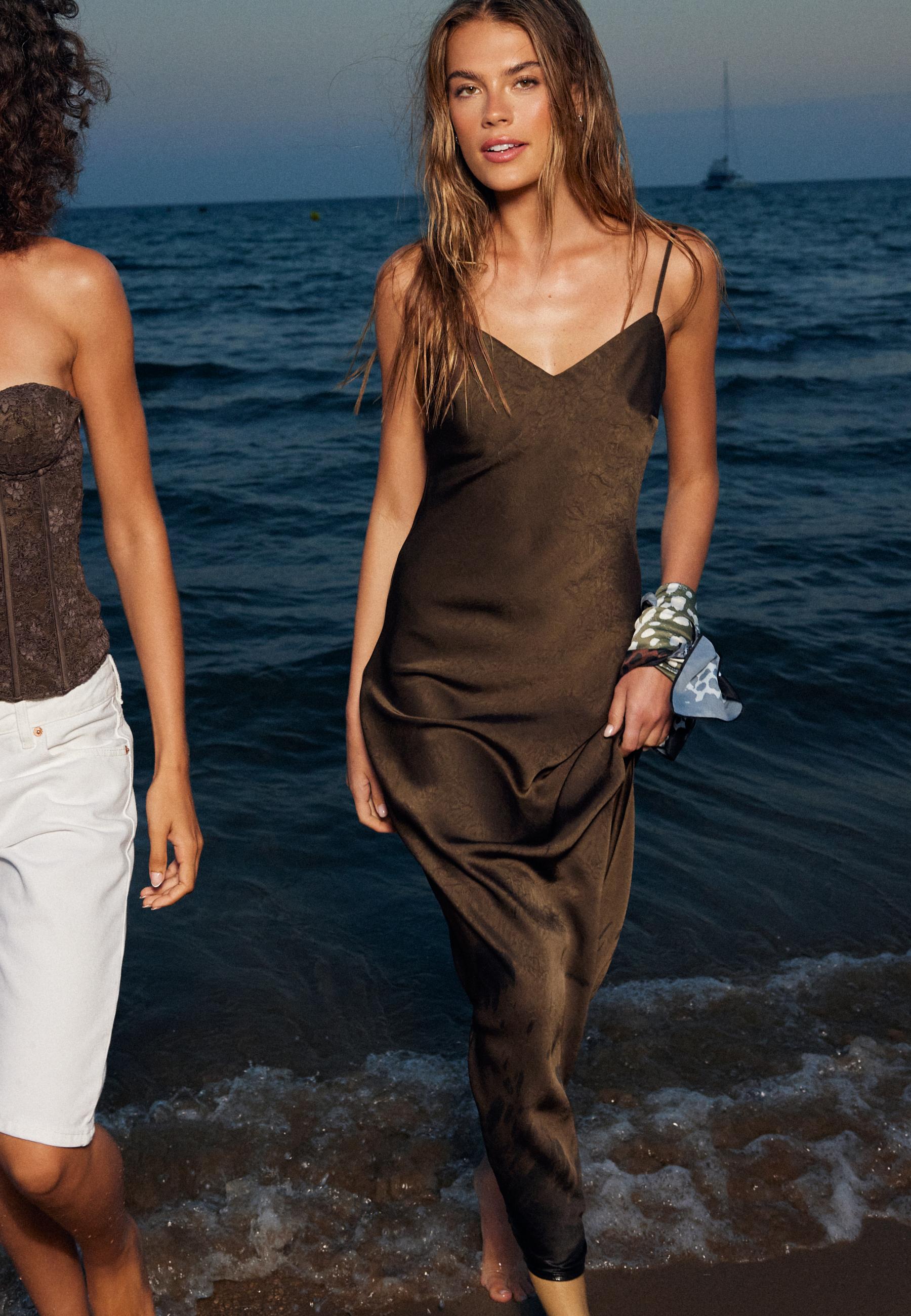 Satin midi dress — Brown