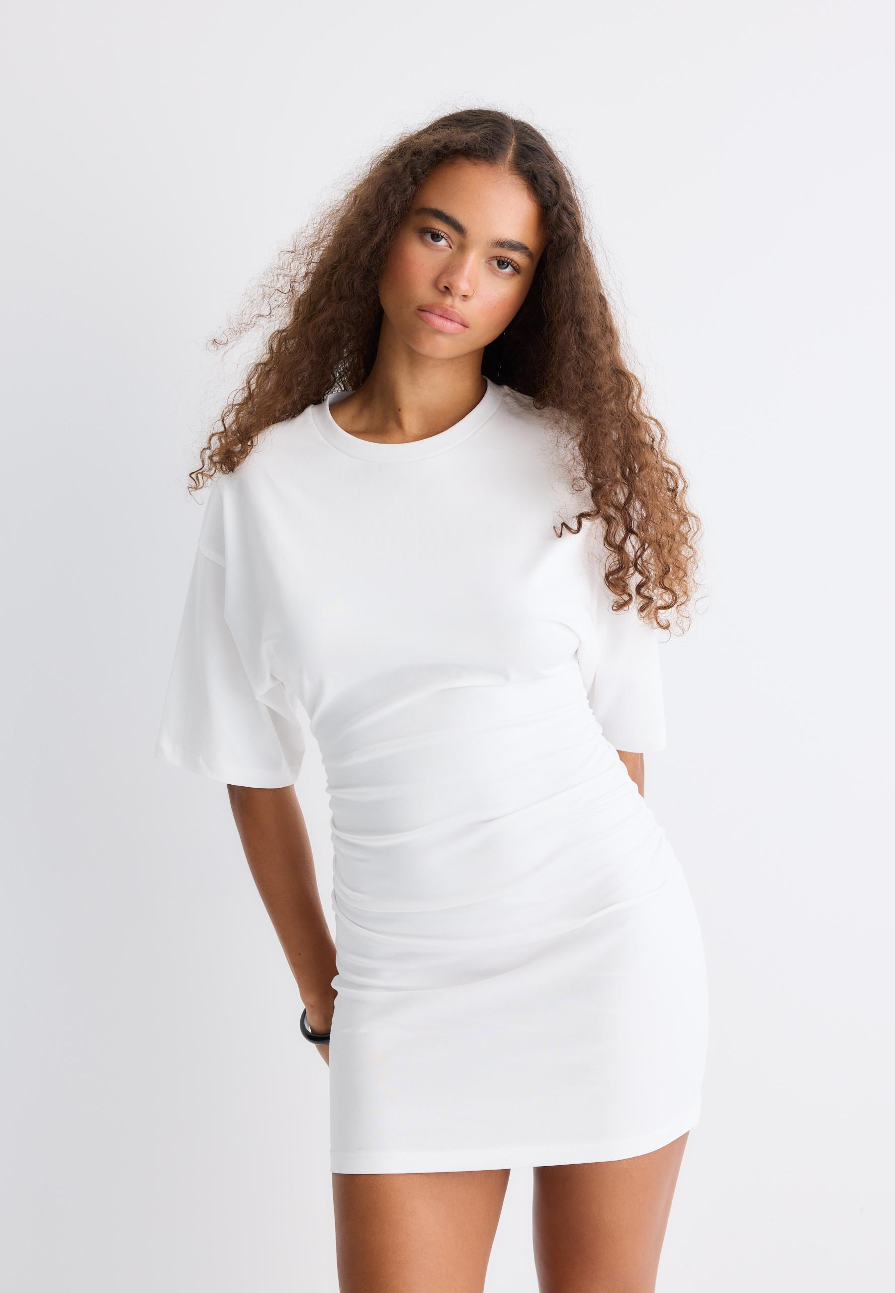 Short T-shirt dress — White