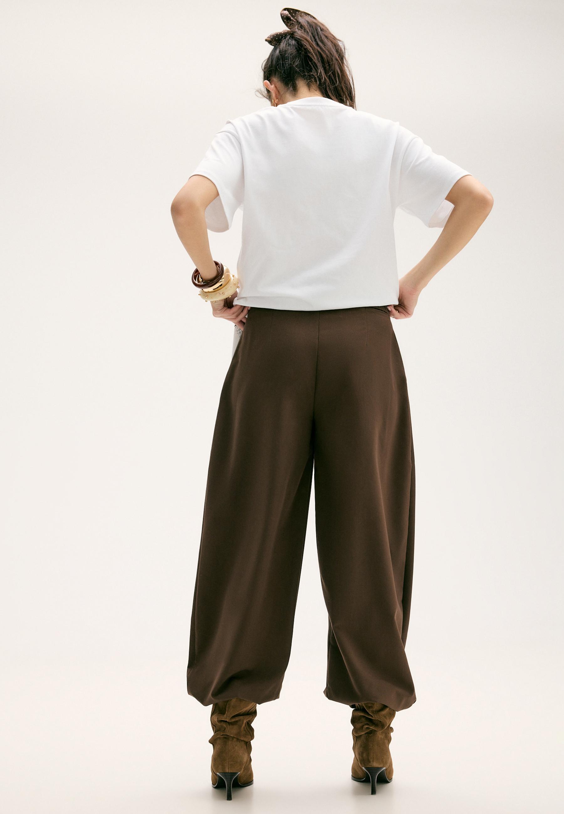 Smart balloon fit trousers — Brown