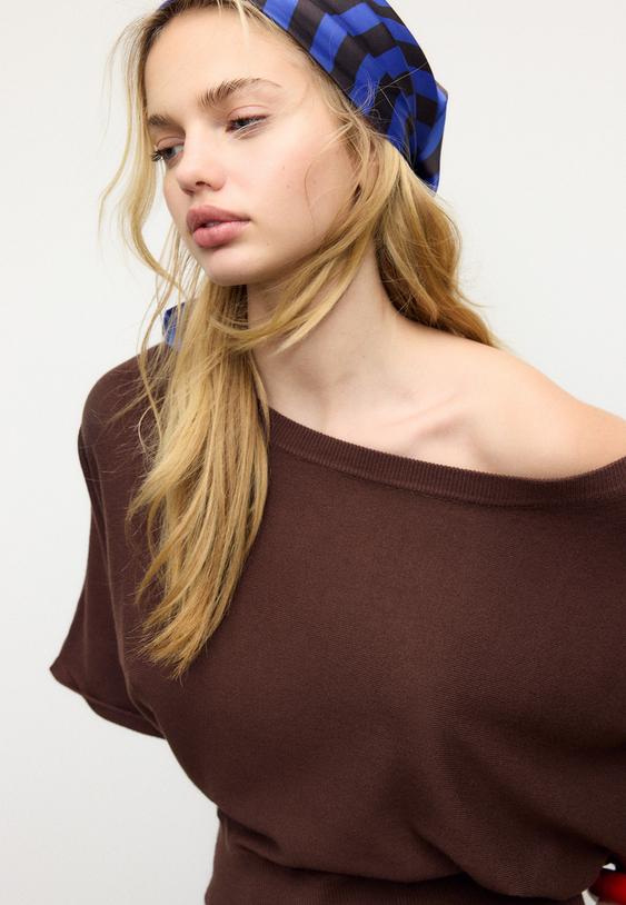 yarasa kollu triko kazak