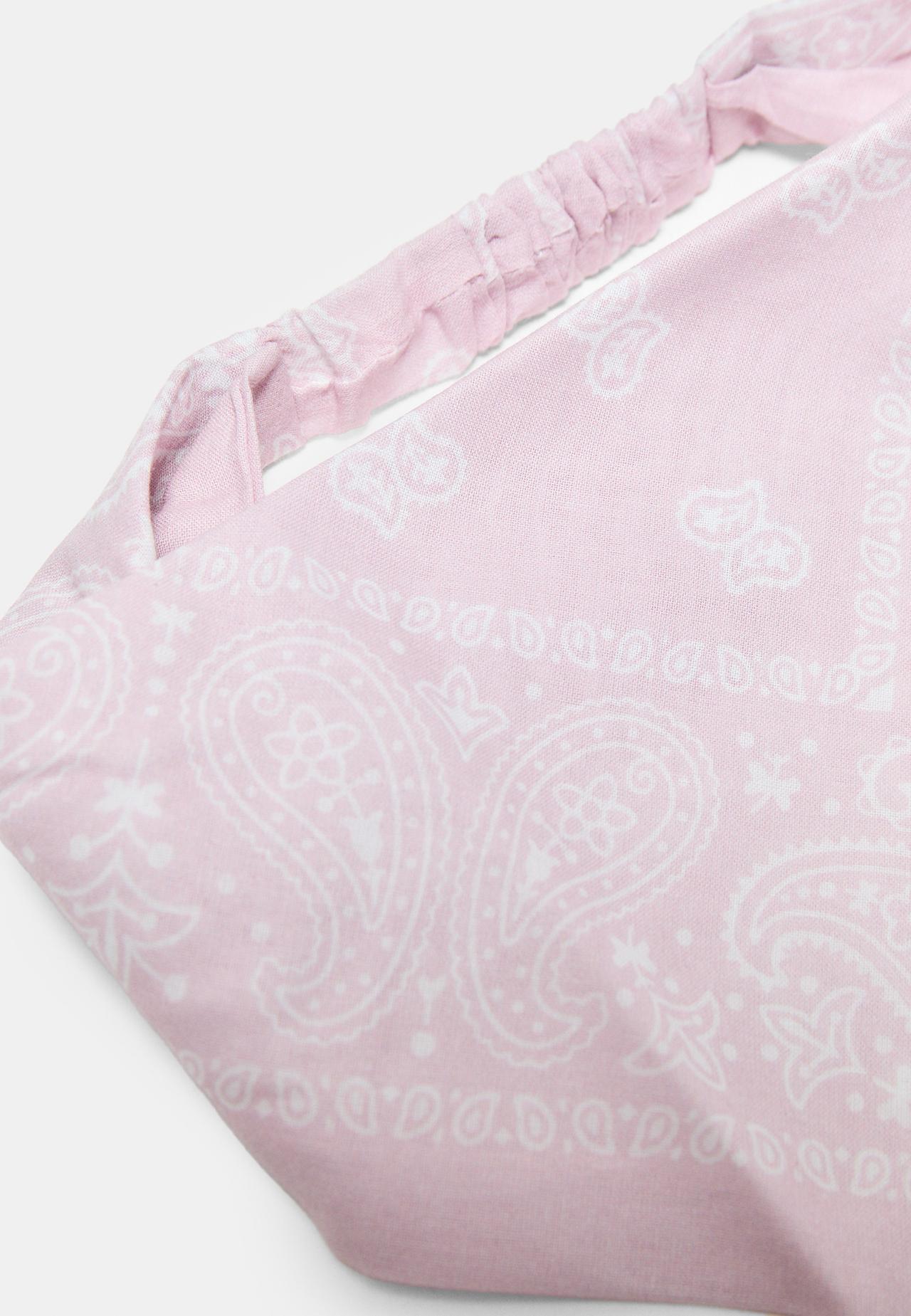 Triangle bandana — Pastel pink