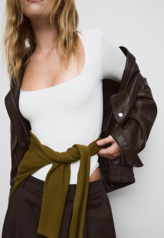 body poliamida escote cuadrado