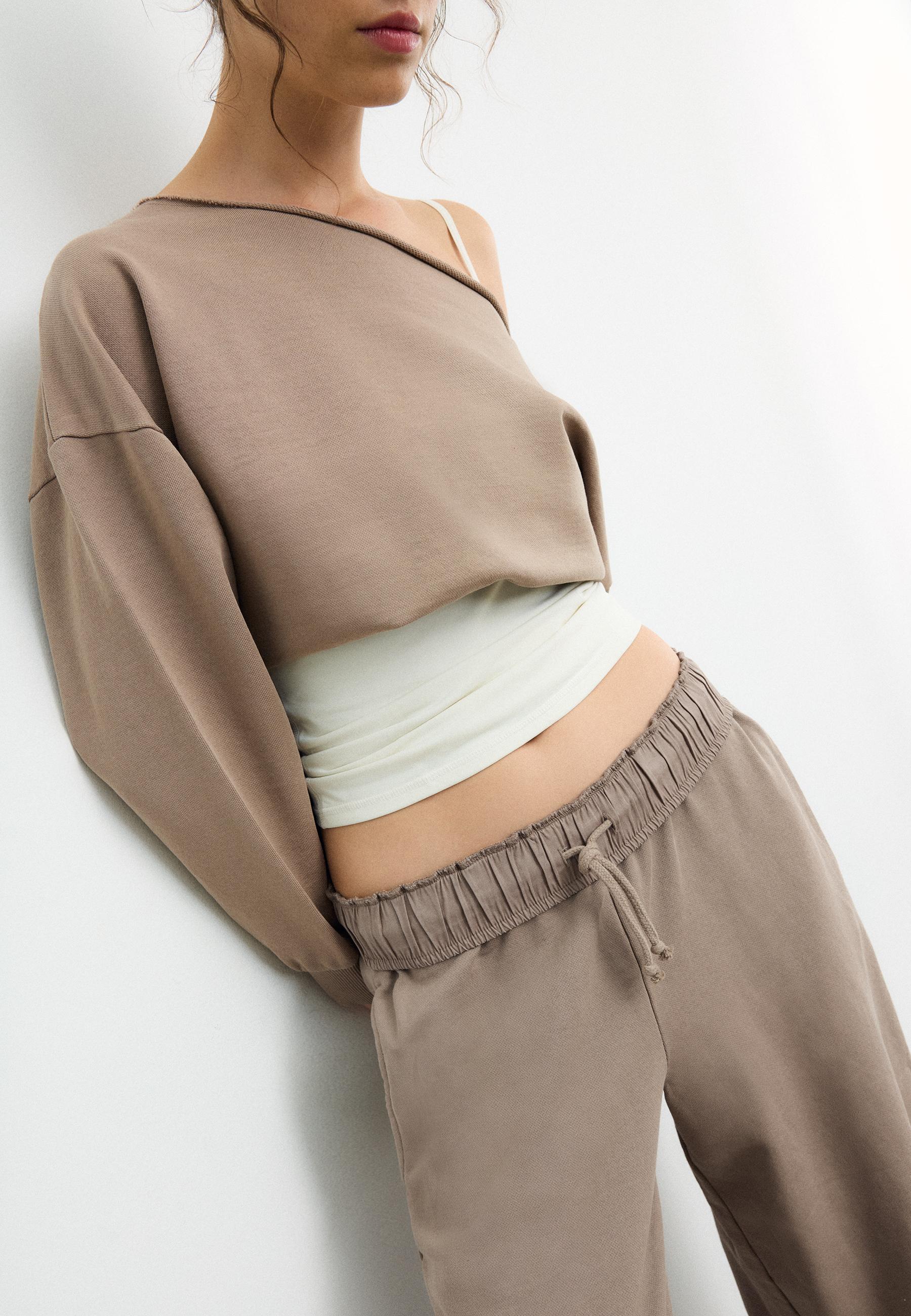 Washed effect straight-leg jogger trousers — Beige