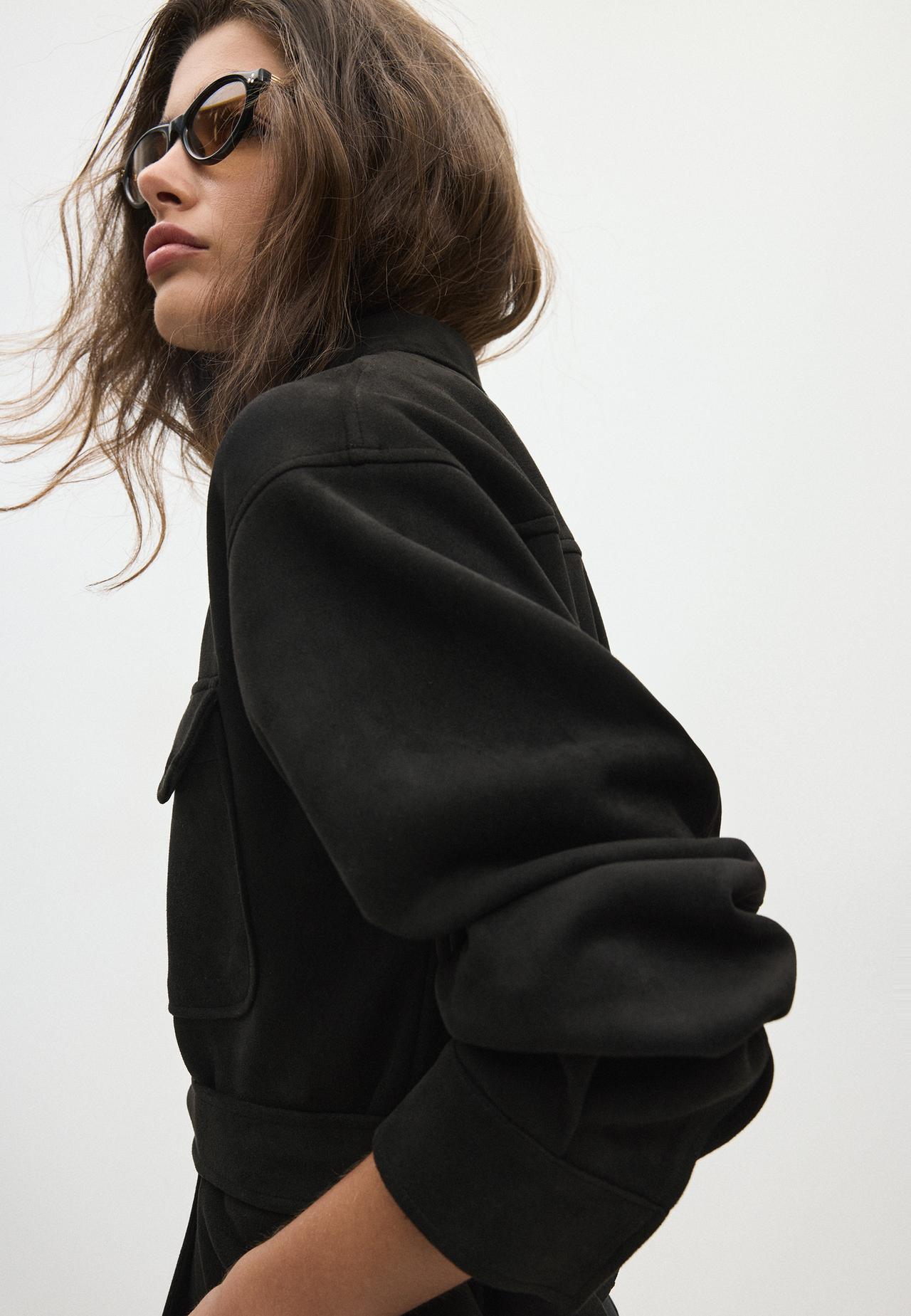 Cropped faux suede jacket — Black