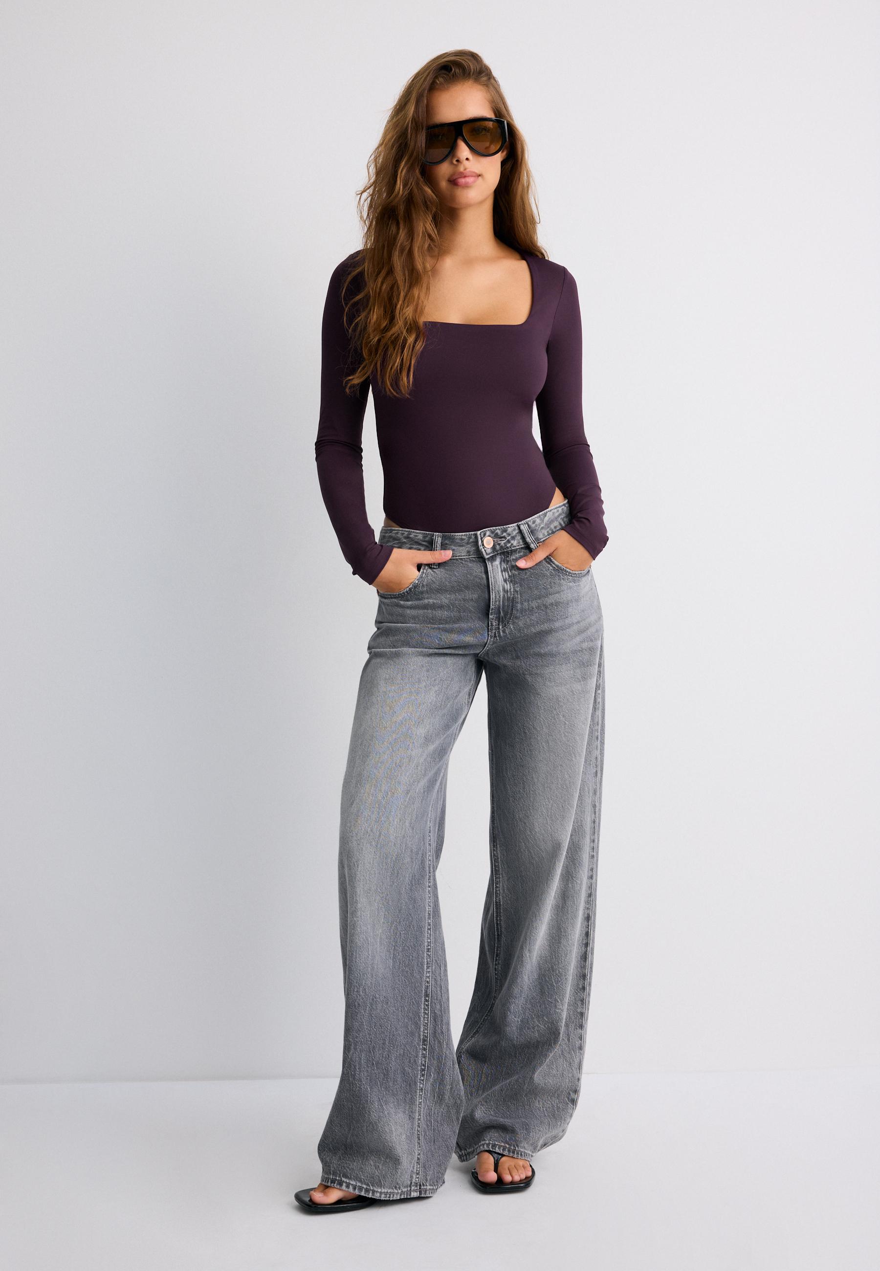 Stradivarius Kare yaka uzun kollu body görsel 4