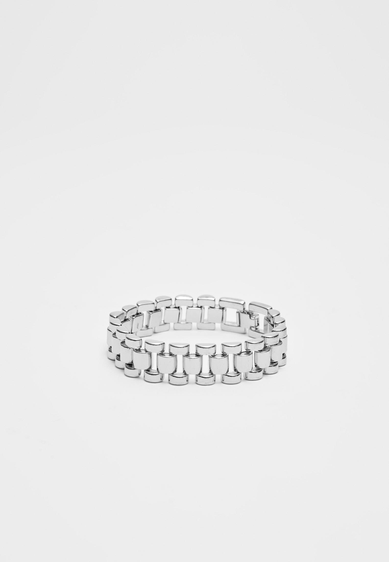 Watch style chain bracelet Women s fashion Stradivarius United Arab Emirates
