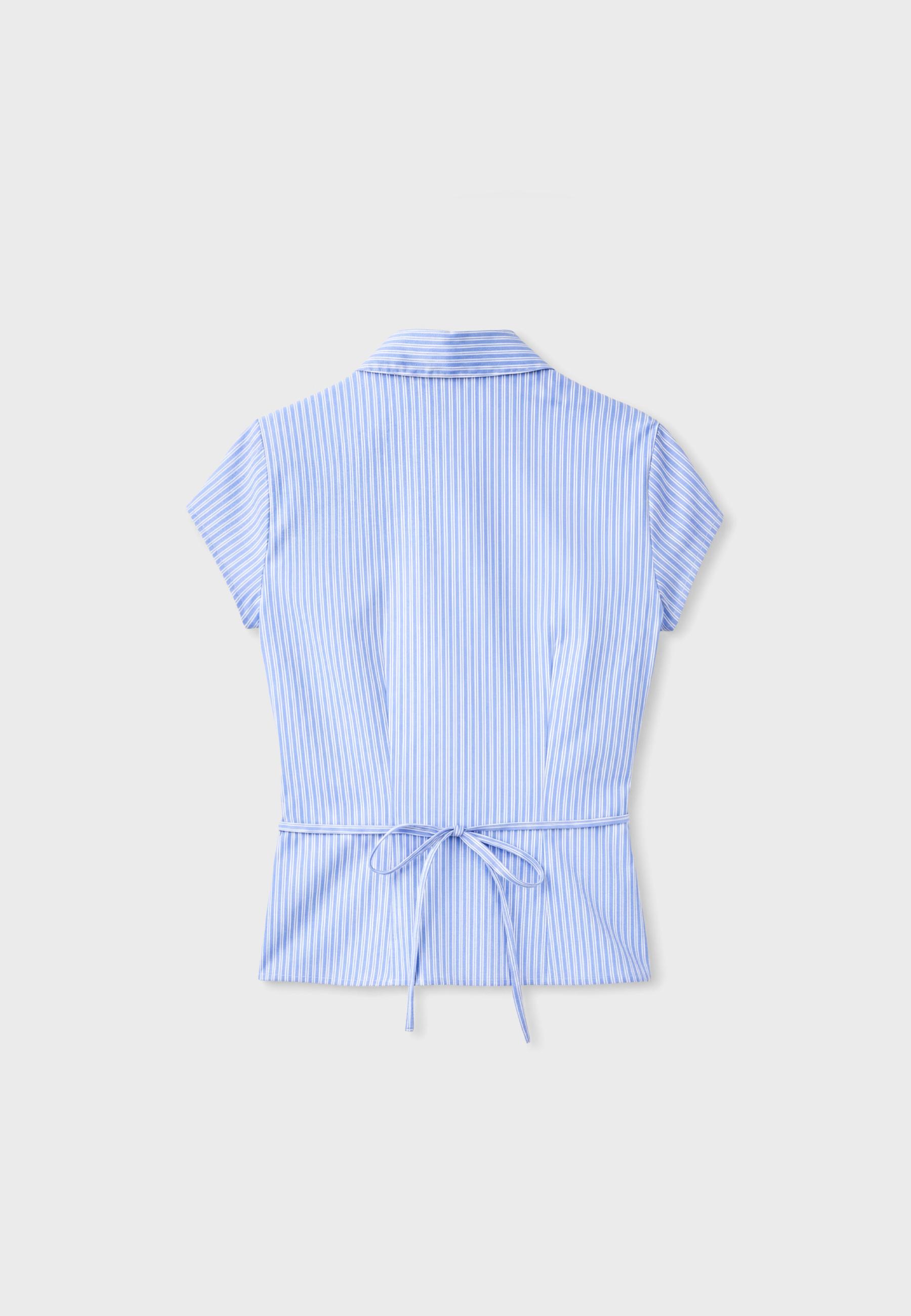 Short sleeve under-bust shirt — Sky blue