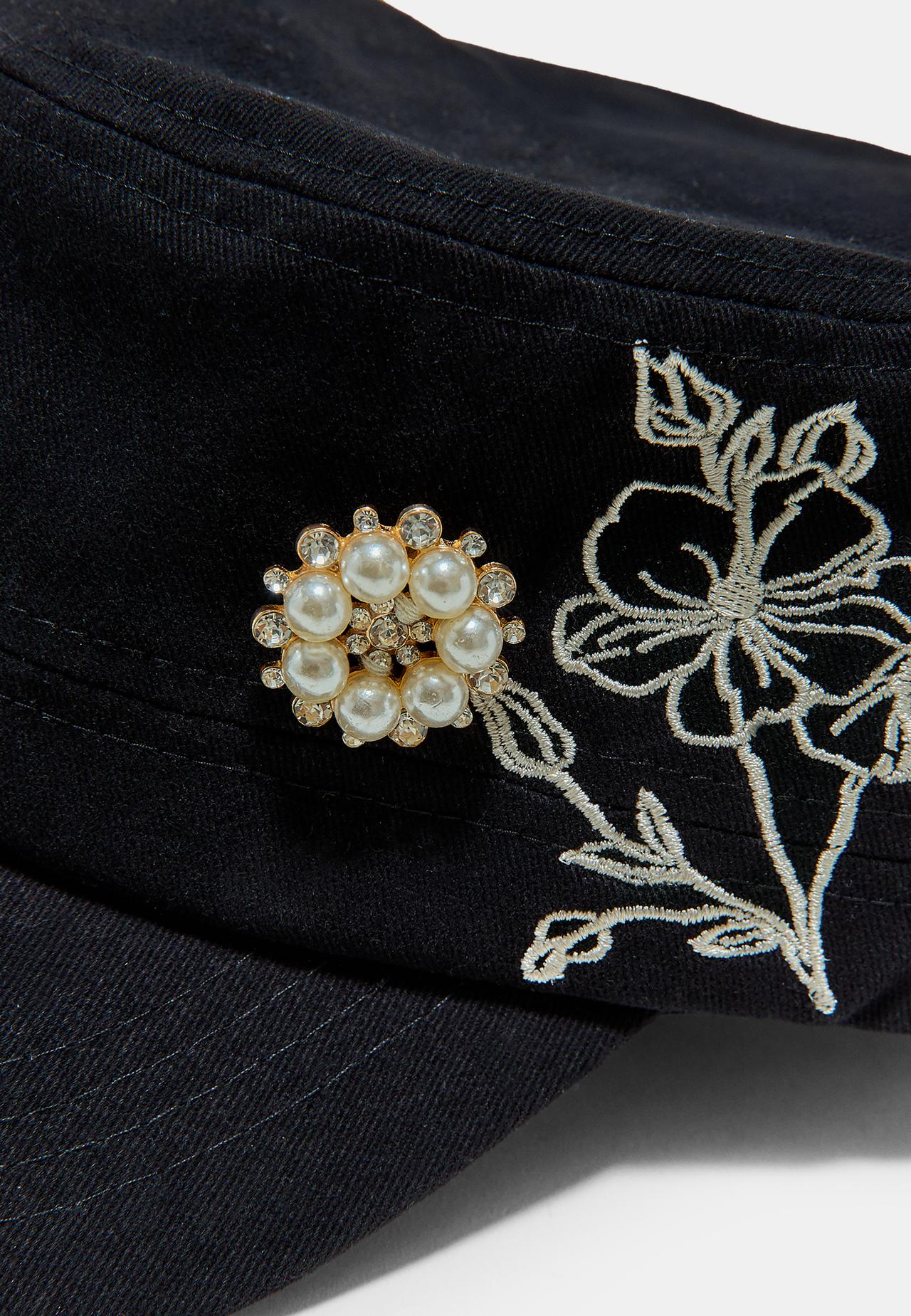 Faux pearl cap — Black