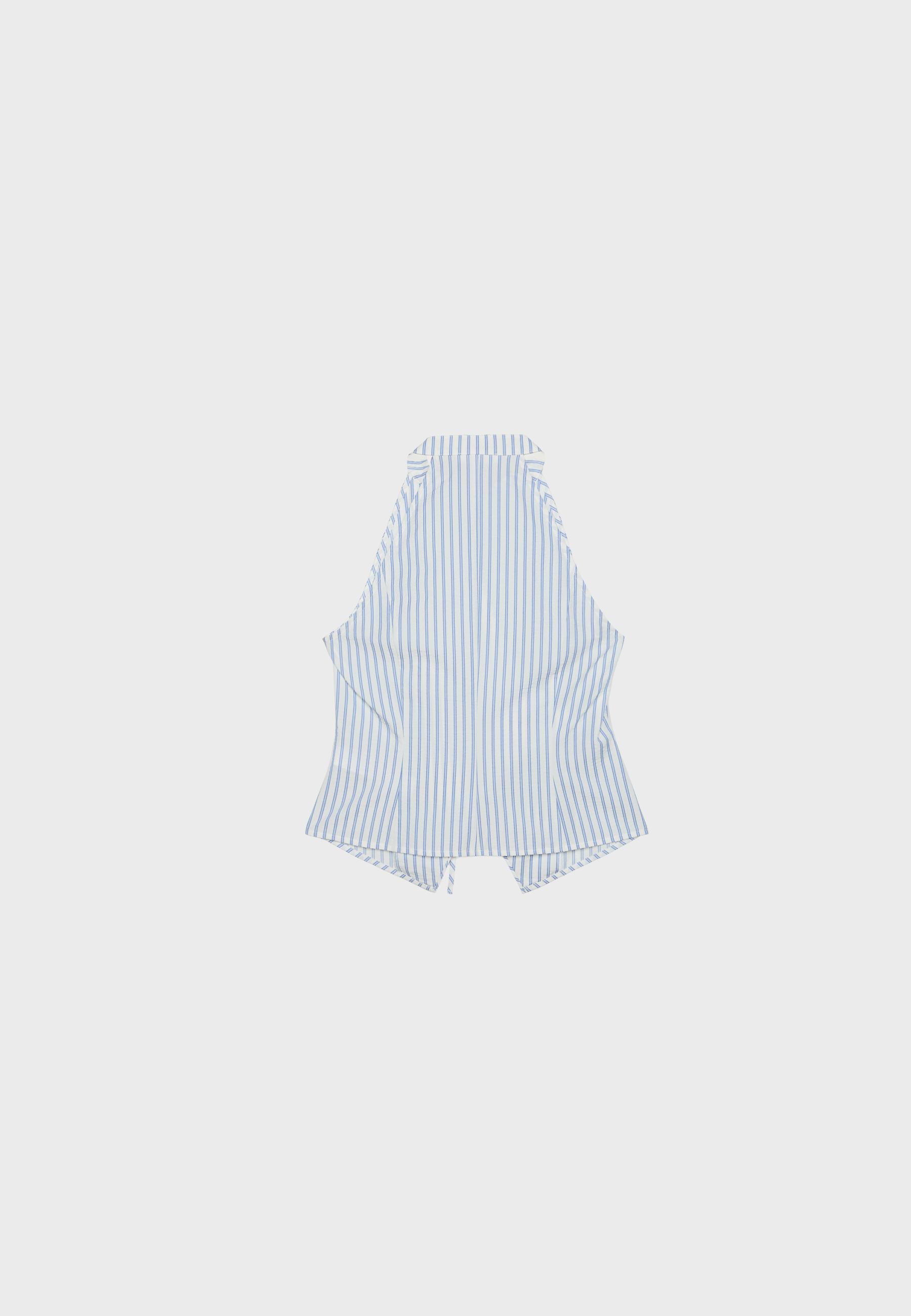 Semi-crinkled halter top with knots — Blue
