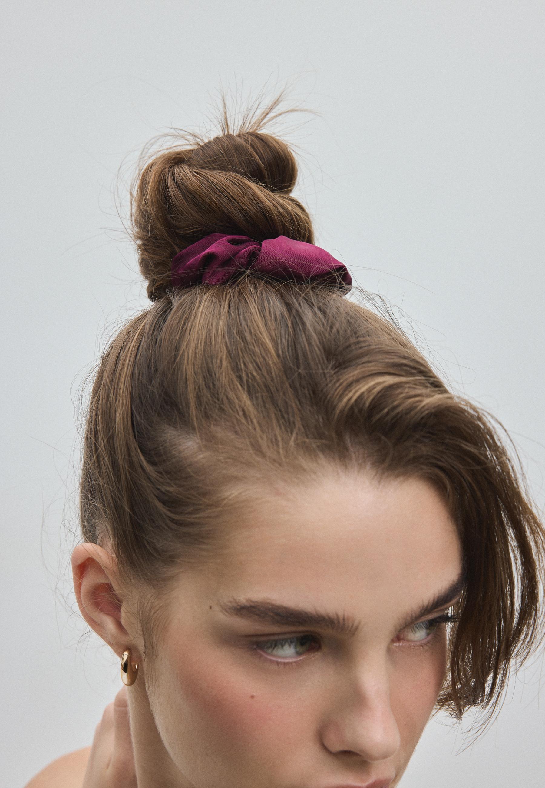 Set of 3 satin scrunchies — Pink