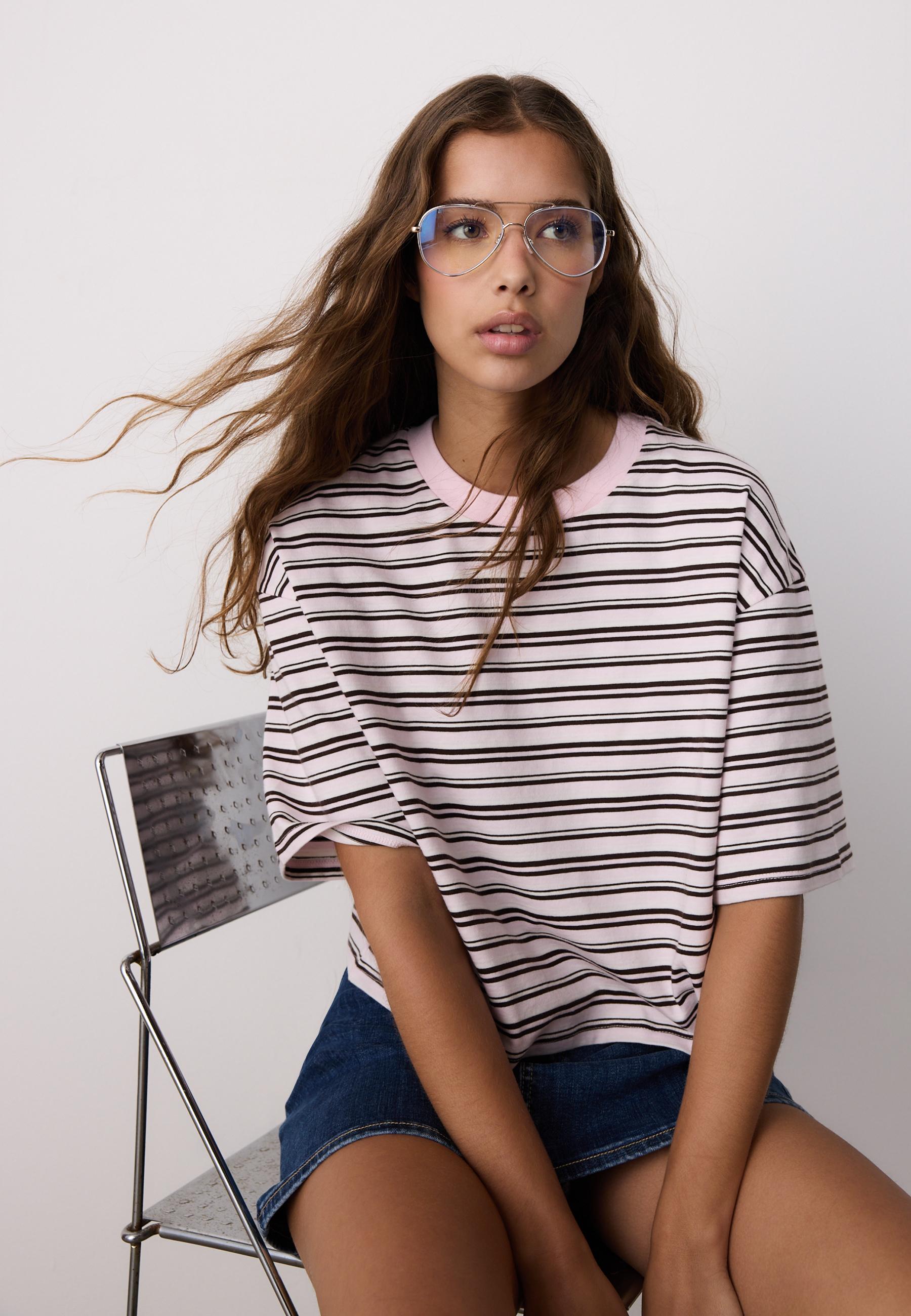 Striped short sleeve T-shirt — Salmon pink