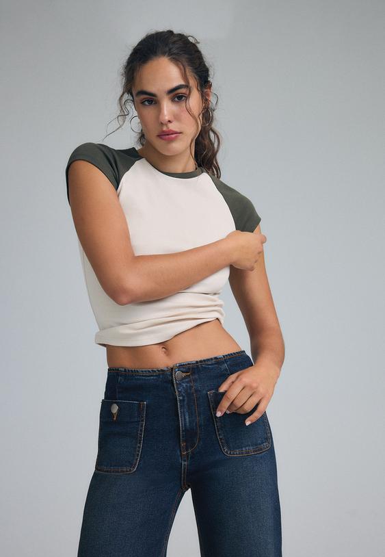 jeans minimalistas d77 com bolsos