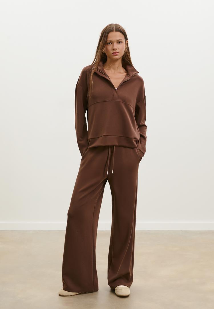 soft touch sweatshirt with zip