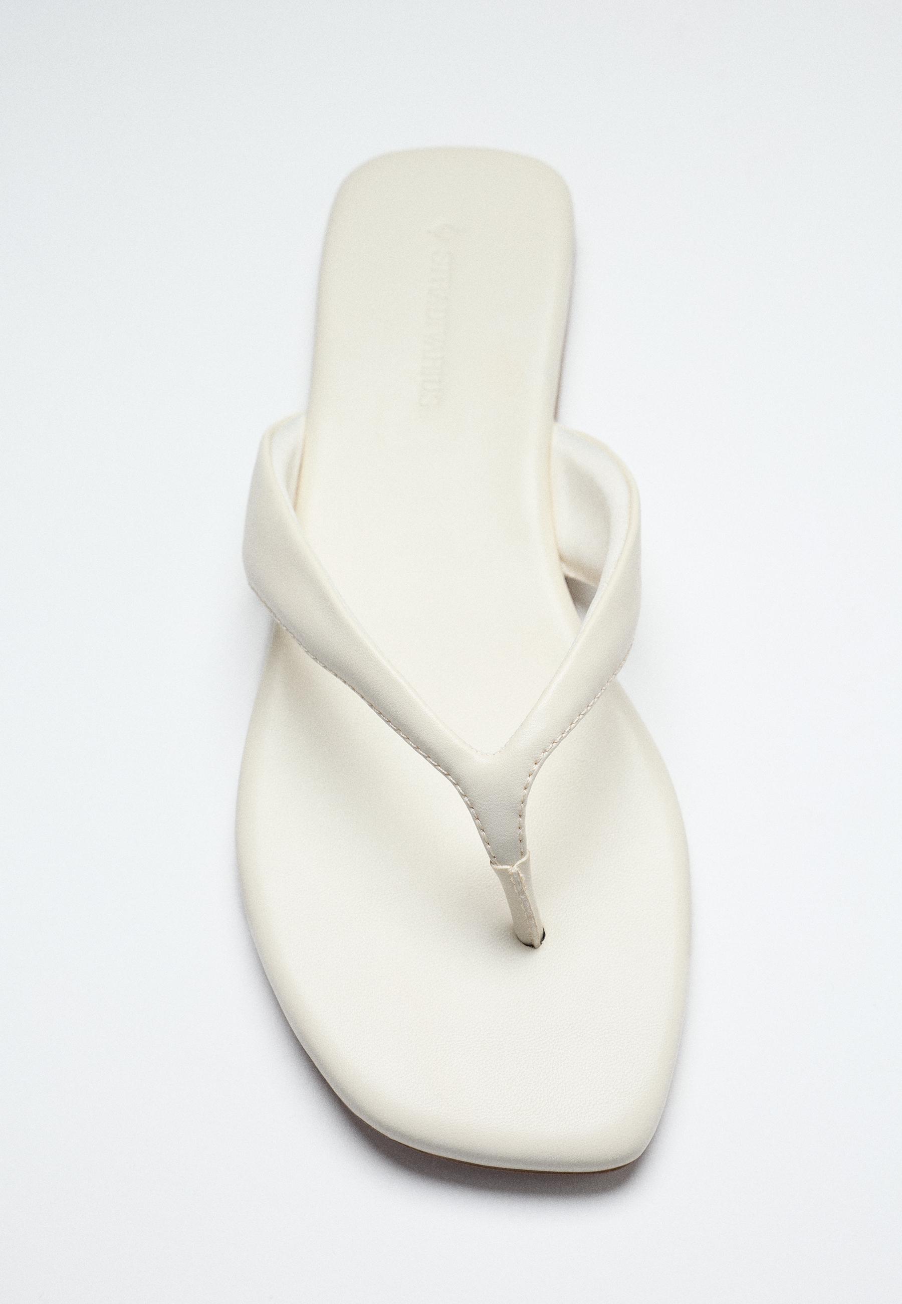 Thong flat sandals — ECRU