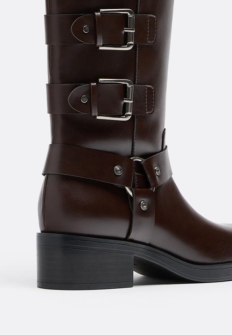 botas planas biker hebillas
