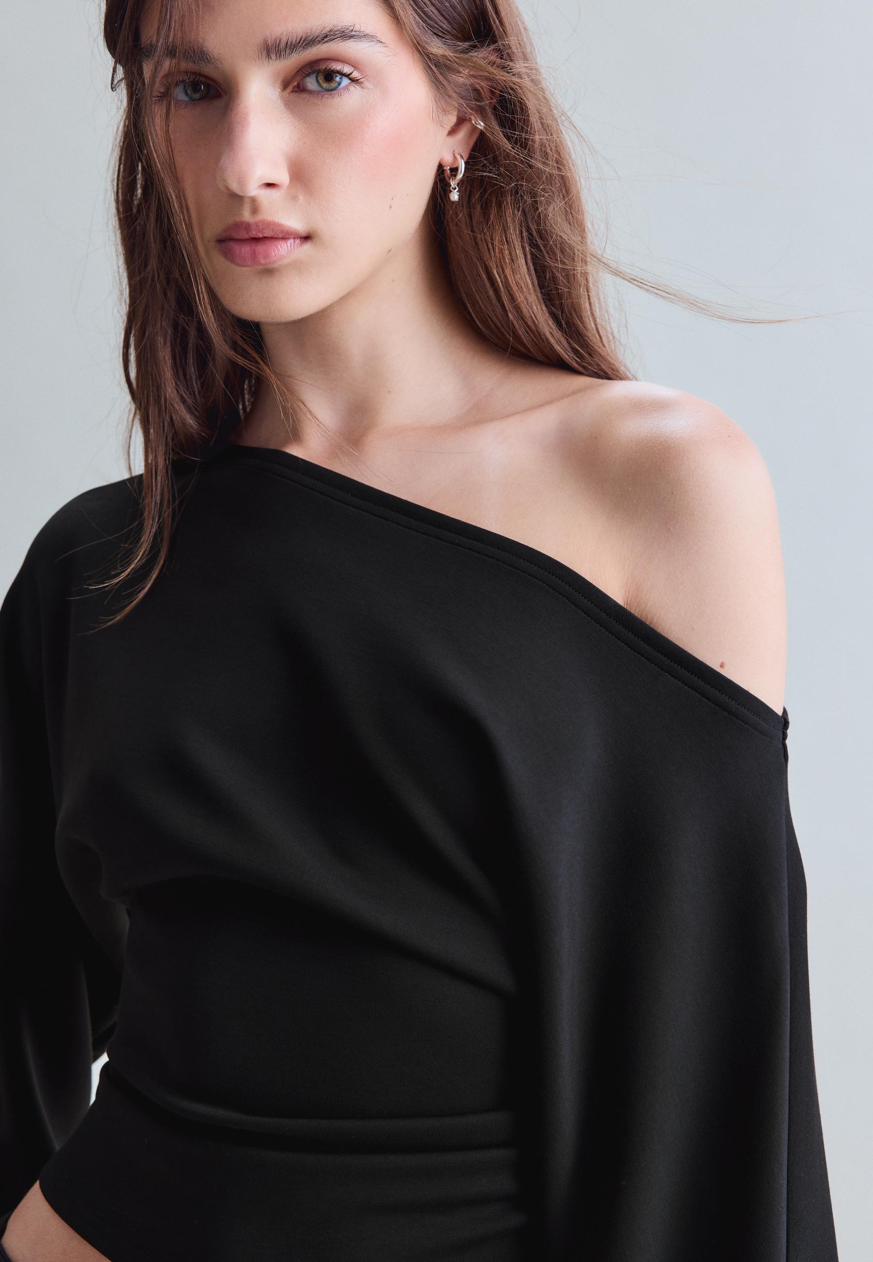 Soft-touch ruched asymmetric sweatshirt — Black