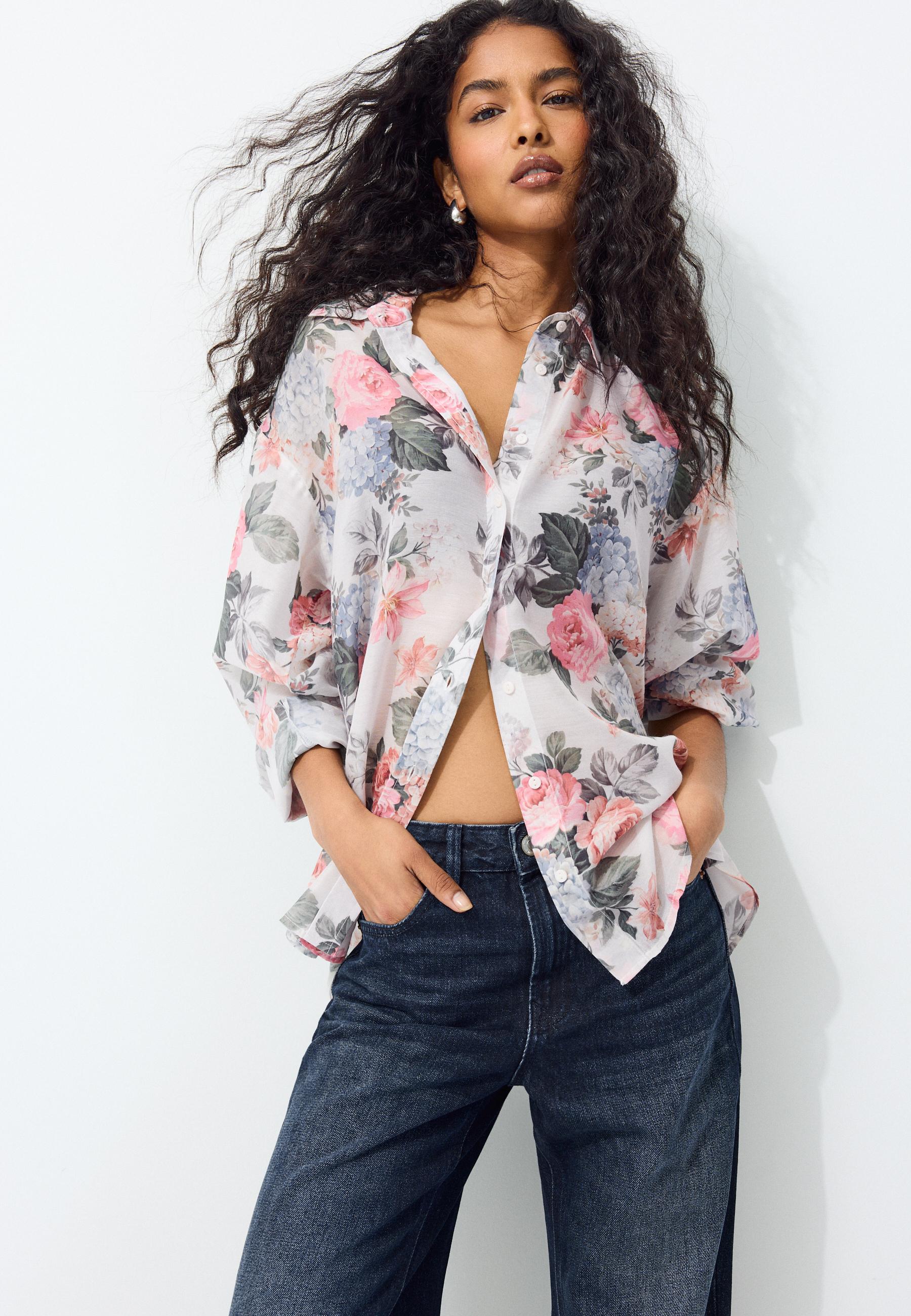 Floral print flowing shirt — Ecru