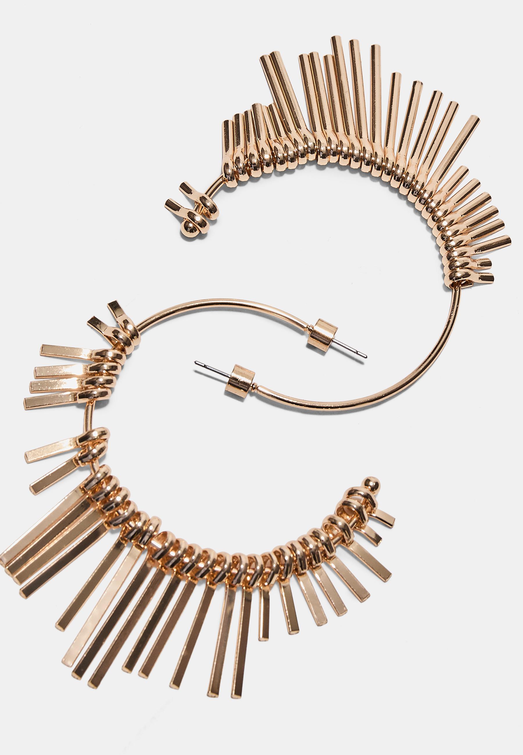 Dangle hoop earrings — Gold