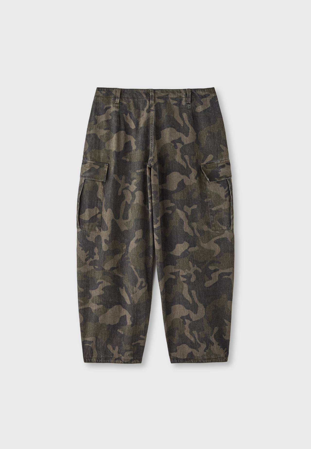 Printed cargo trousers — Khaki