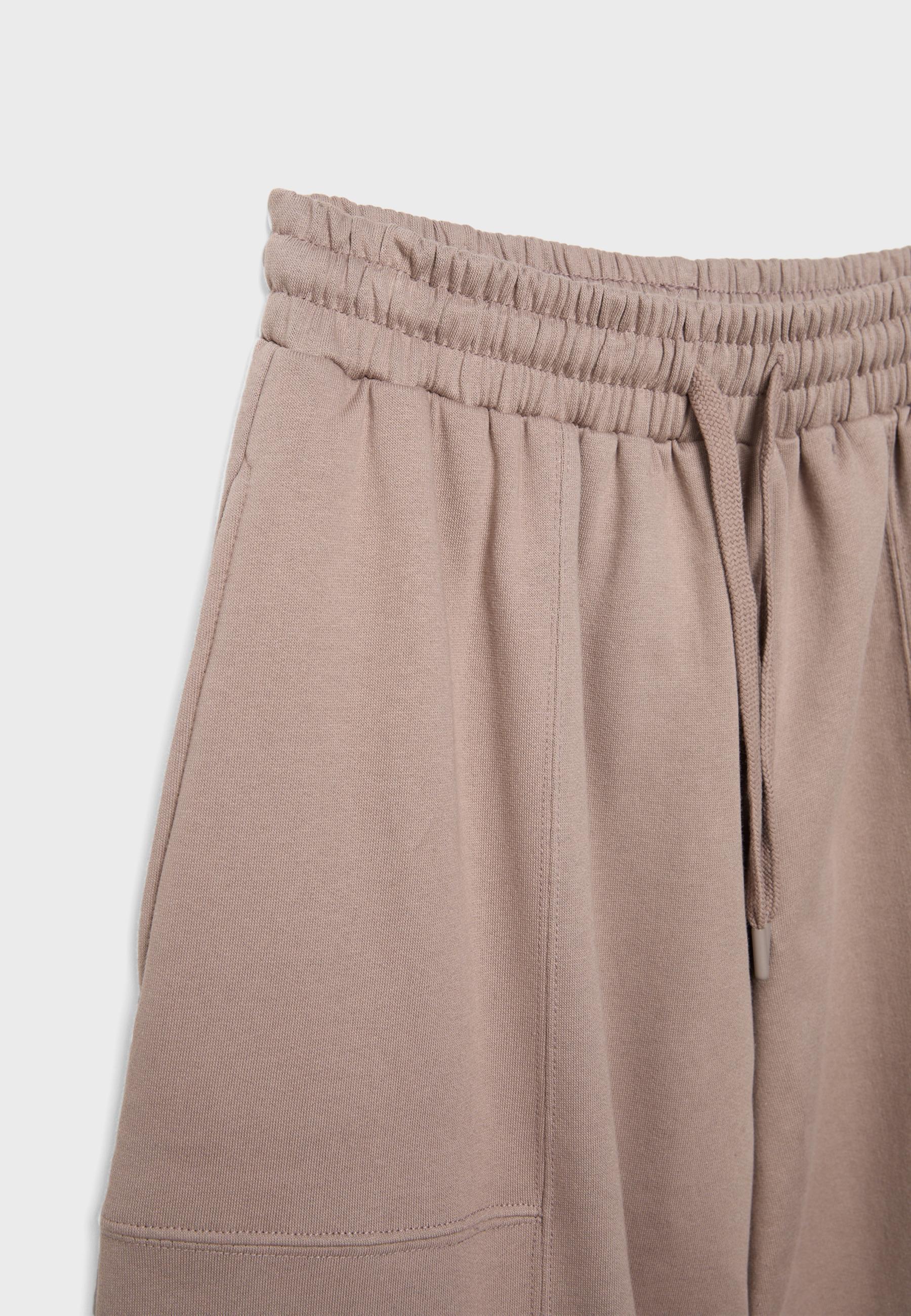 Plush balloon jogger trousers — Beige