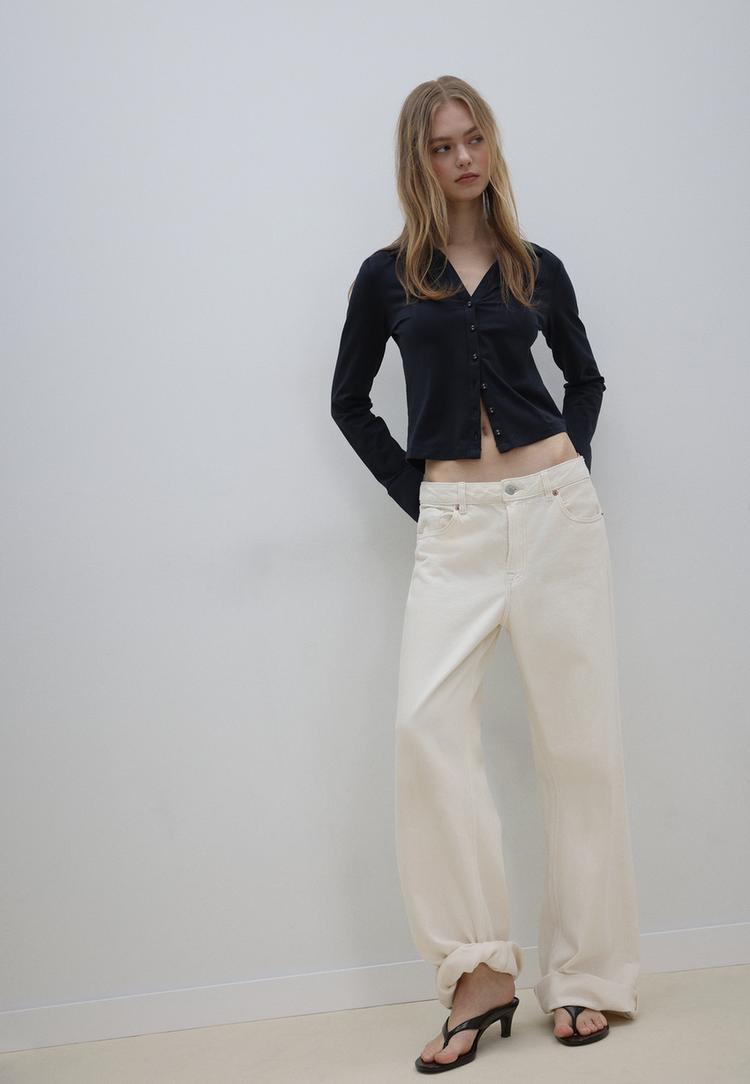 knit shirt with buttons