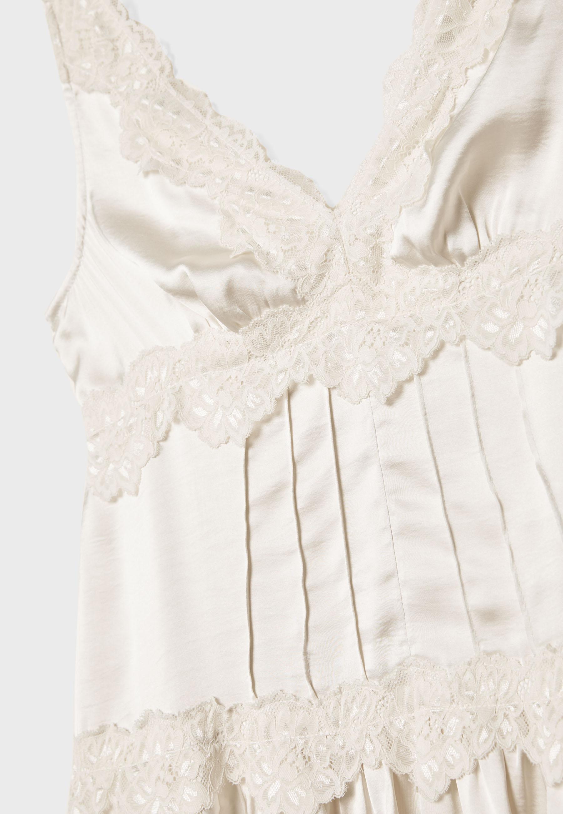 [OPEN YY] CRINKLED LACE TRIM DRESS ☆送料込☆ Chandra Lace Detail Satin Maxi Dress - Lemon | Parallel
