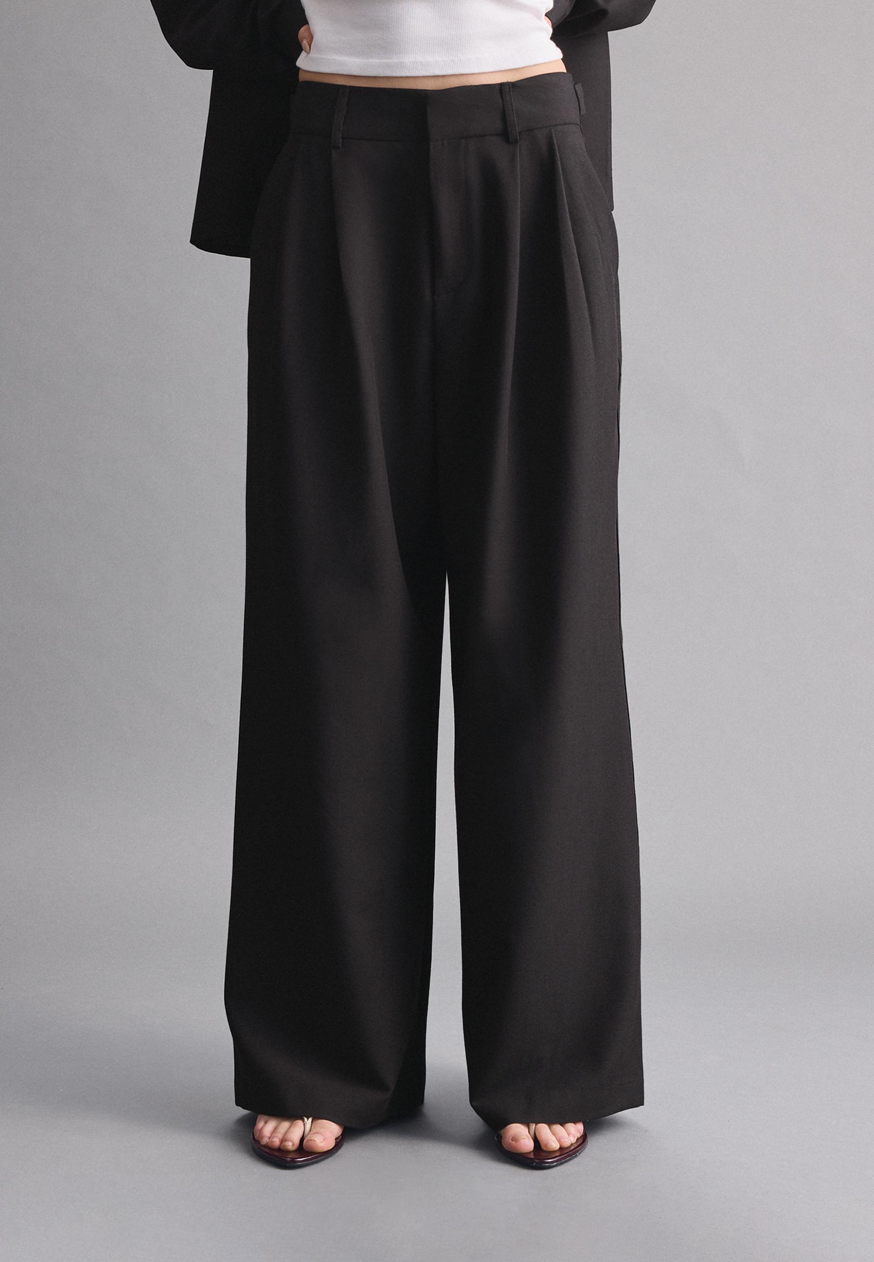 Stradivarius Αμπιγιέ Παντελόνι Wide Leg Με Ρυθμιζόμενα Κουμπιά Μαύρο 34