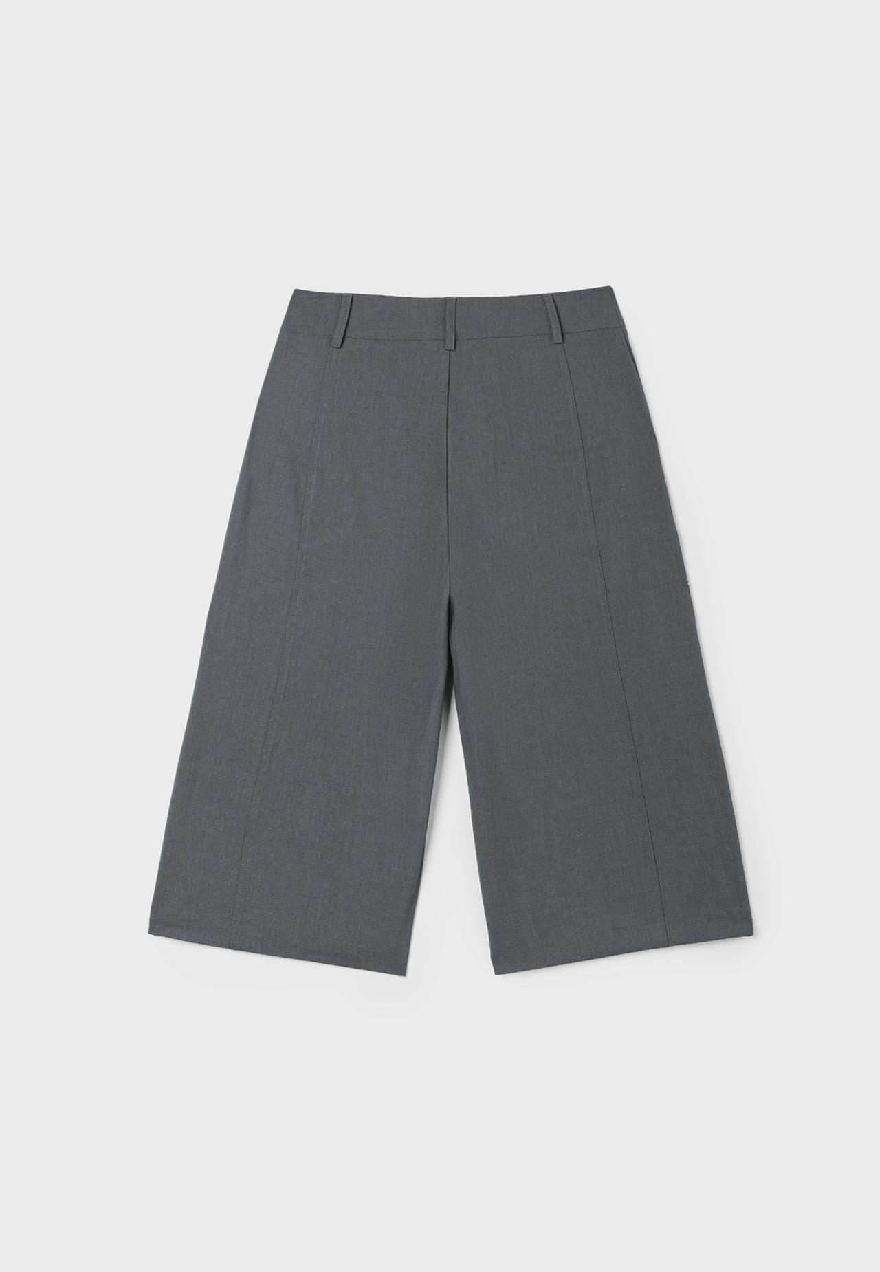 Cross-waist smart Bermuda shorts — Dark grey