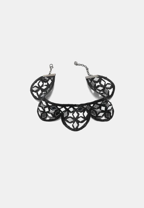 dalgalı ayna detaylı choker kolye