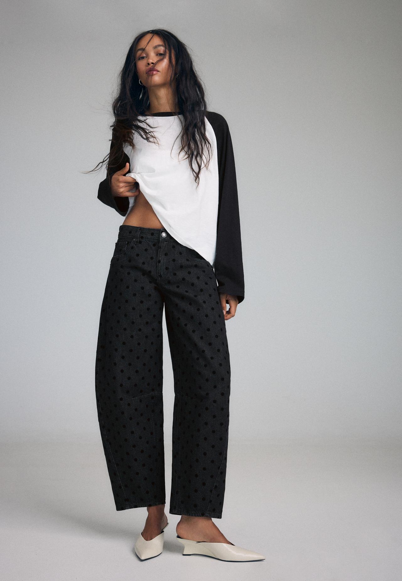 Polka dot flocked barrel jeans — BLACK DENIM WASH