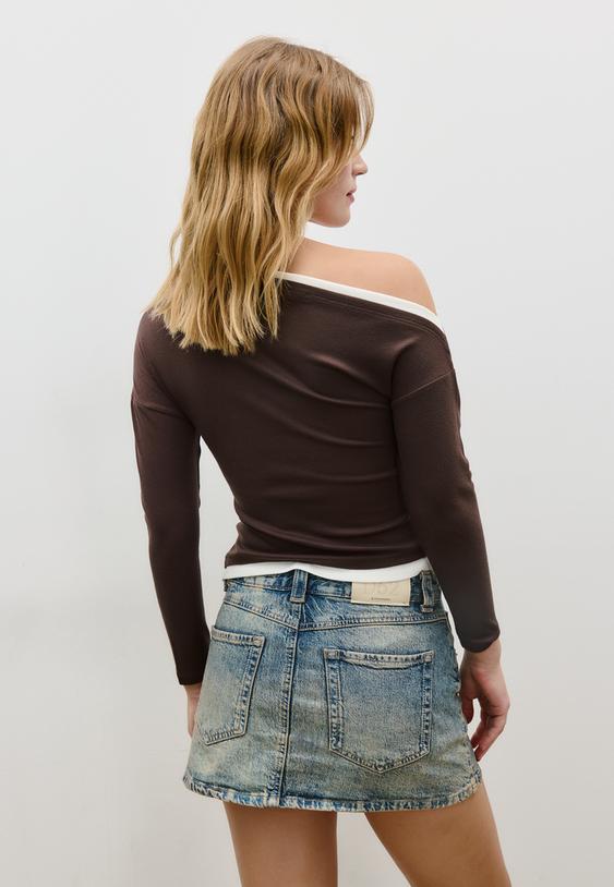 camiseta manga larga asimetrica doble prenda