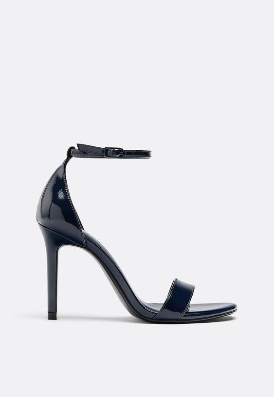 sandalen met lakleren hak