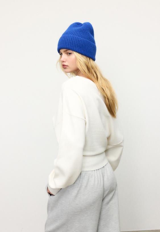 Stradivarius V-Neck Batwing Sleeve Jumper Ecru Xl