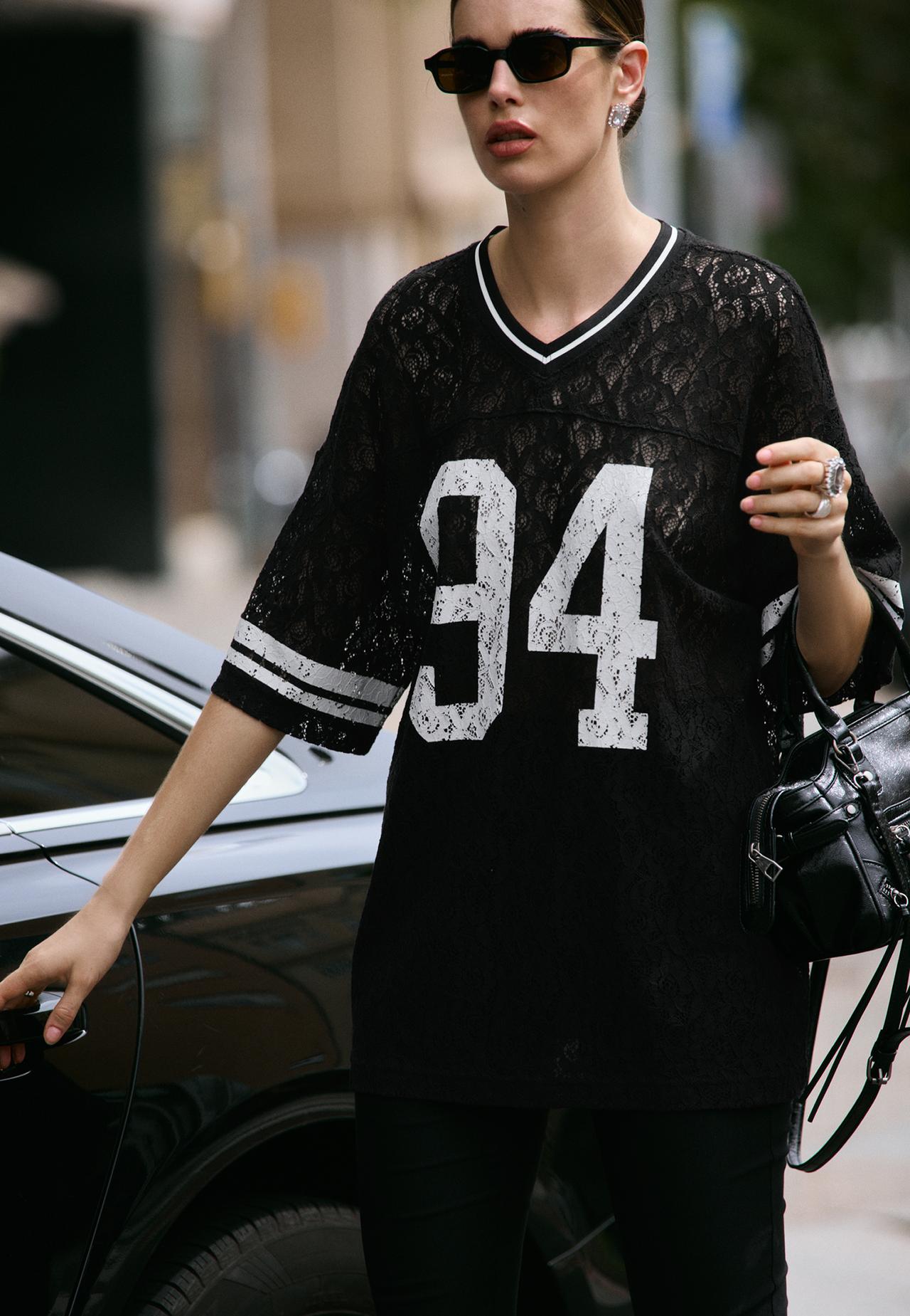 Lace number T-shirt — Black