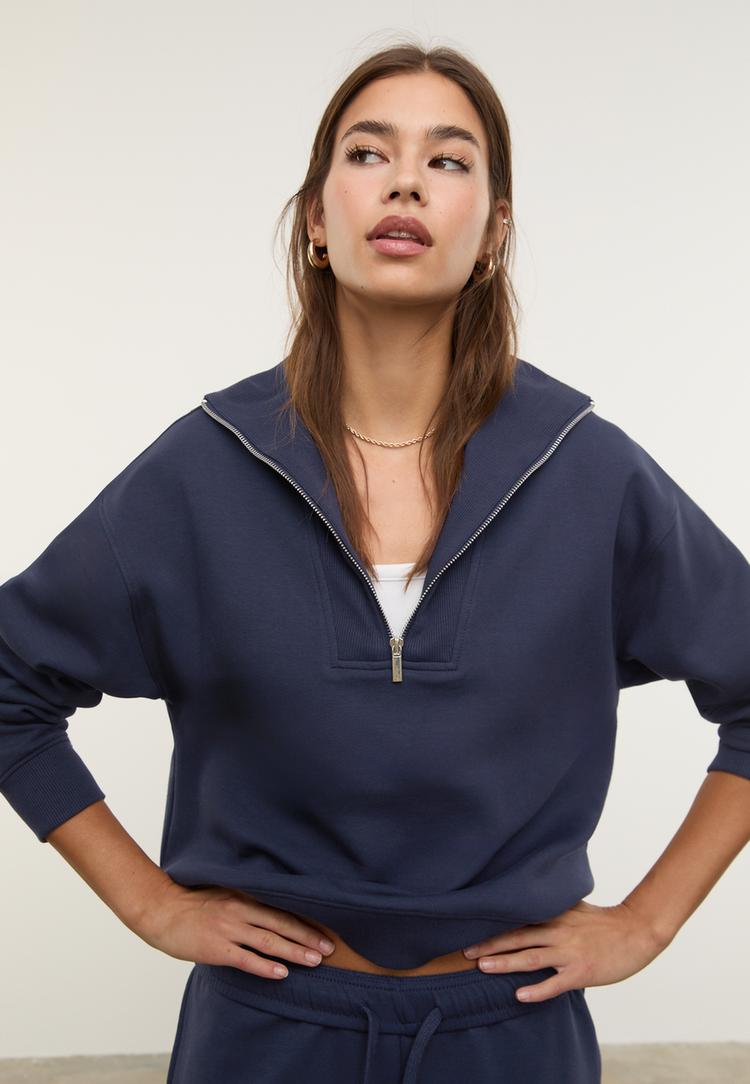 sweater met opstaande kraag en rits