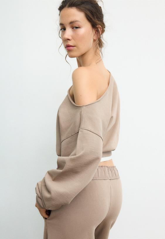 sudadera corta efecto lavado