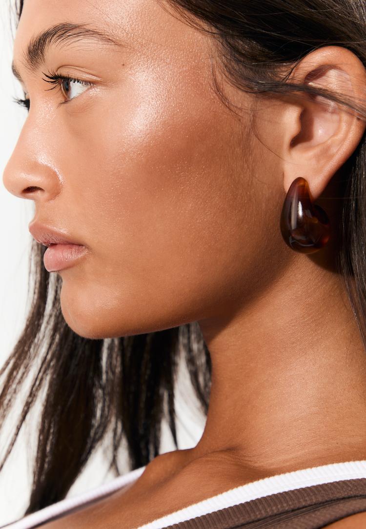 set of 2 assorted earrings