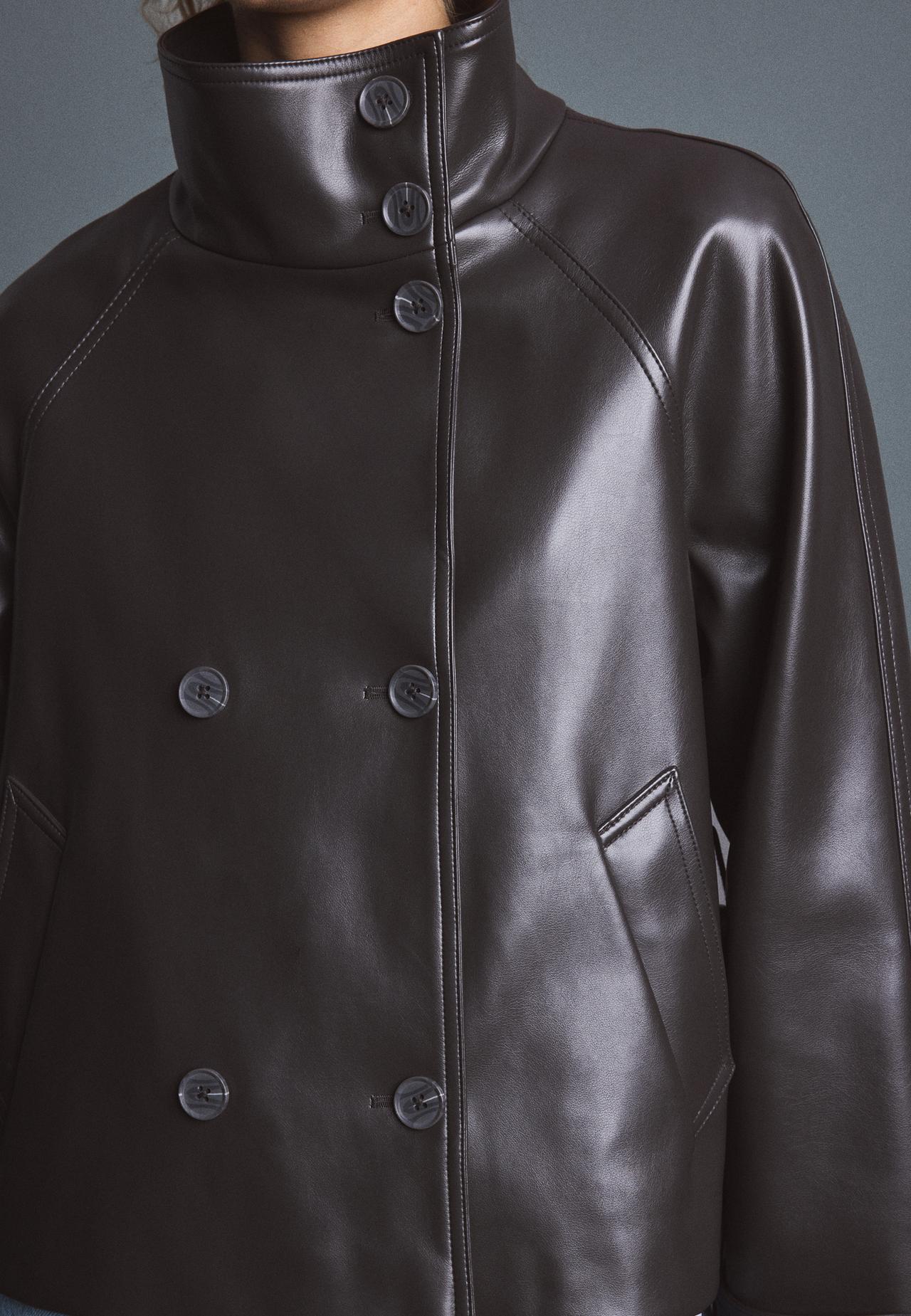 Short leather effect trench coat — Dark grey
